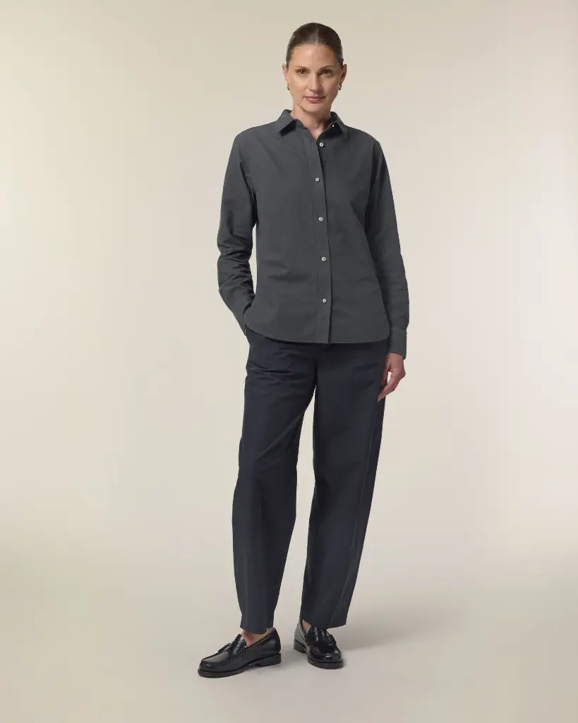 Stella Oxford Shirt_Anthracite_Studio_Front_Main_5.webp