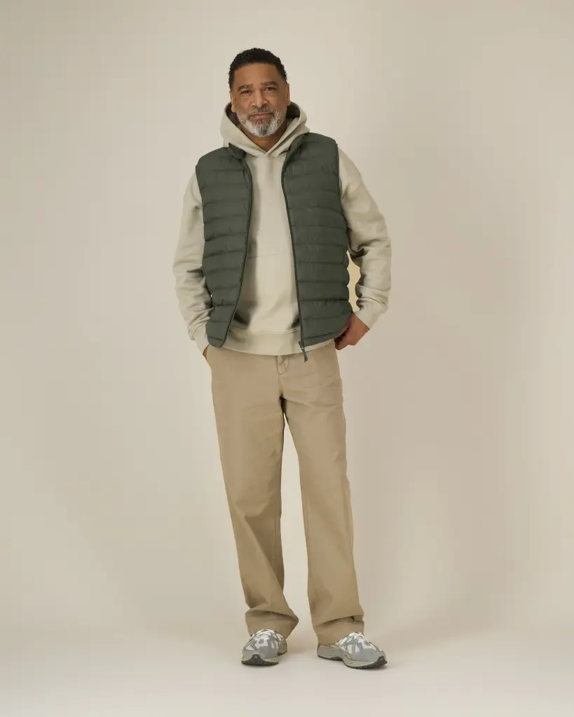 Stanley Climber 2.0_Khaki_Studio_Front_Main_0.webp