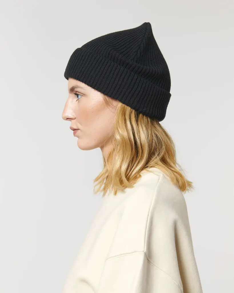 Fisherman Beanie_Black_Studio_Front_Detail_5.webp