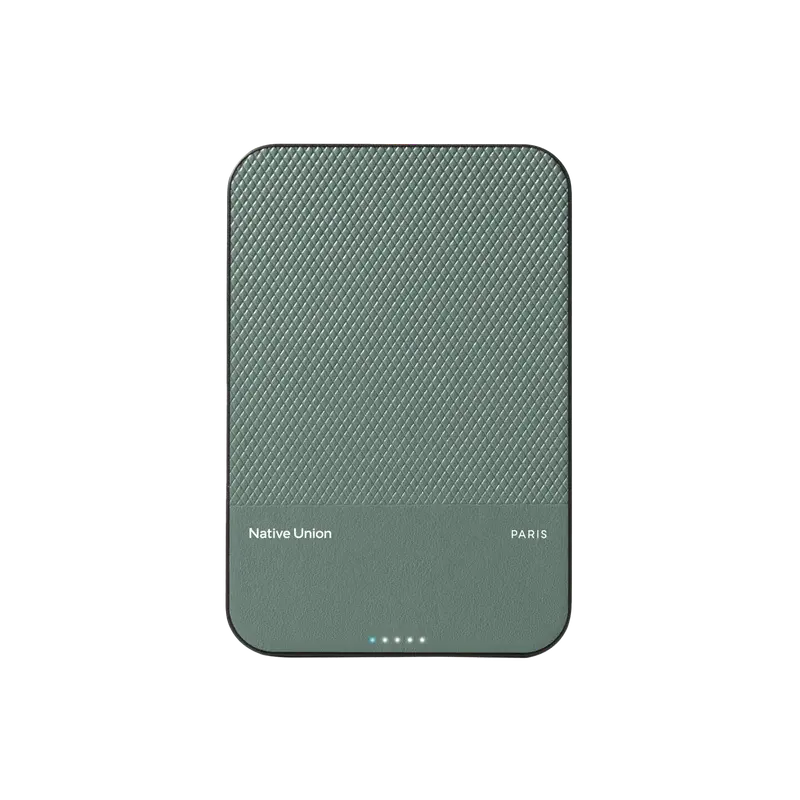 powerbank_green_02_d52ef95d-91e9-4fa2-bc42-1f2e87436aed.webp