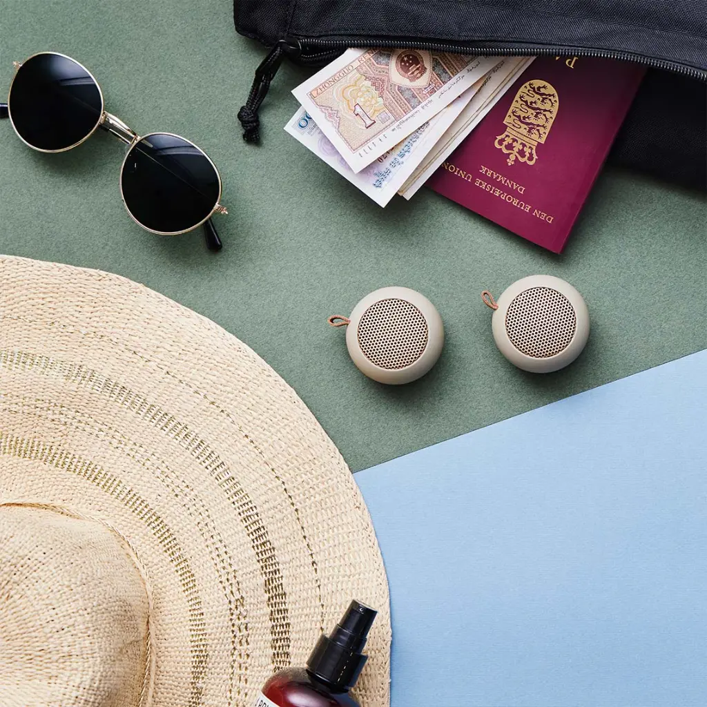 aGOminiivorystereoplay_1800x1800 (1).webp