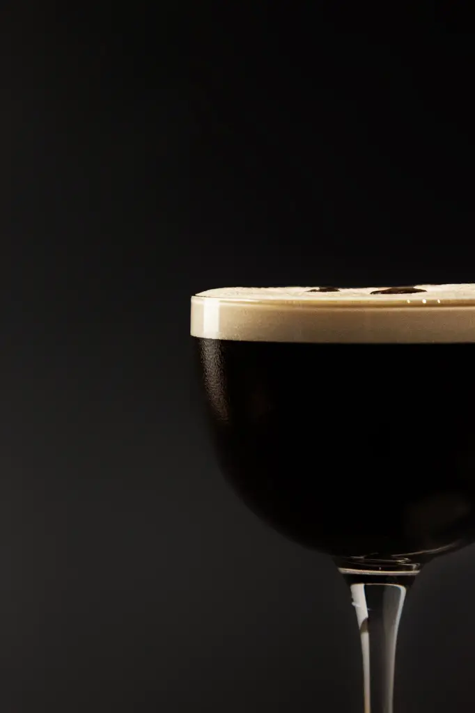 Espresso-Martini-Served.webp